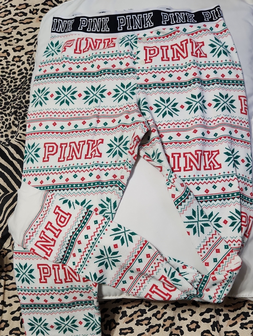 PINK Victoria's Secret - Christmas Snow Flakes Pajama Pants